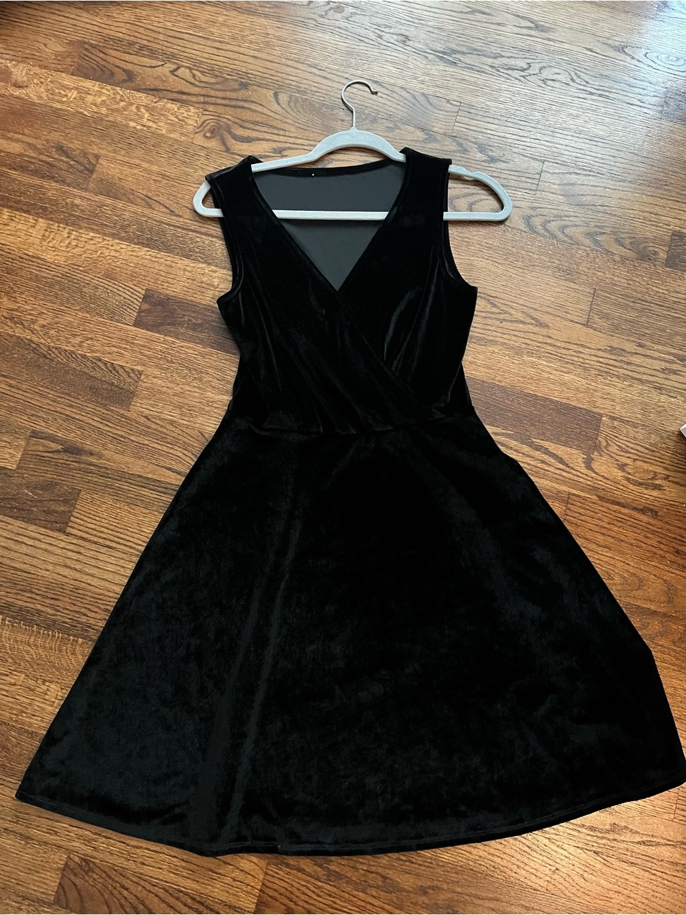 Classic Black Velvet V-Neck Women's Dress